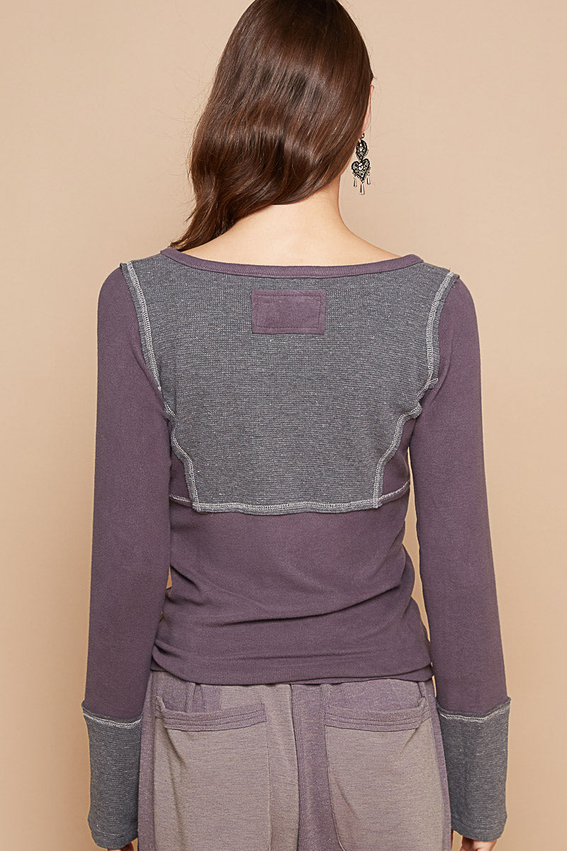 STORM CHARCOAL V-Neck, Fitted Top